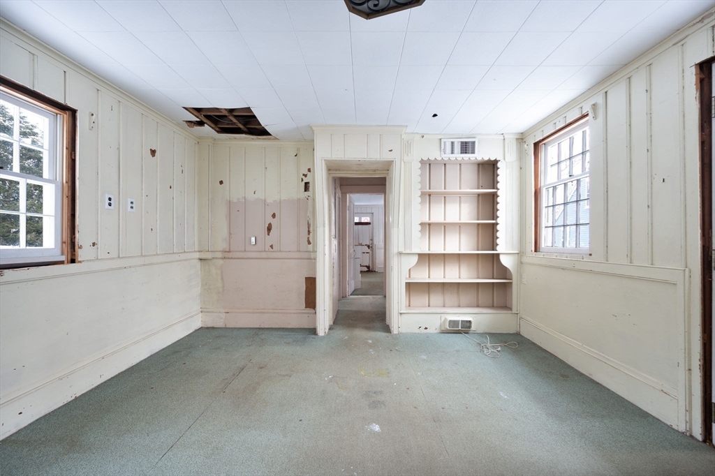 489 Main Street Hingham, MA 02043 - Photo 26 of 37