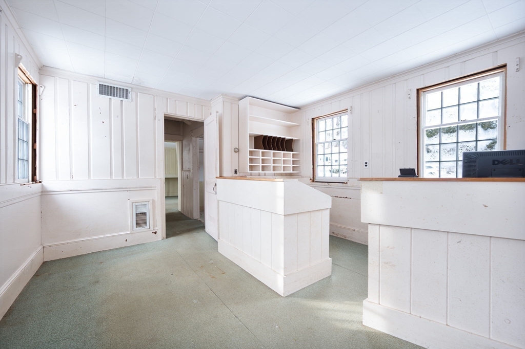 489 Main Street Hingham, MA 02043 - Photo 27 of 37