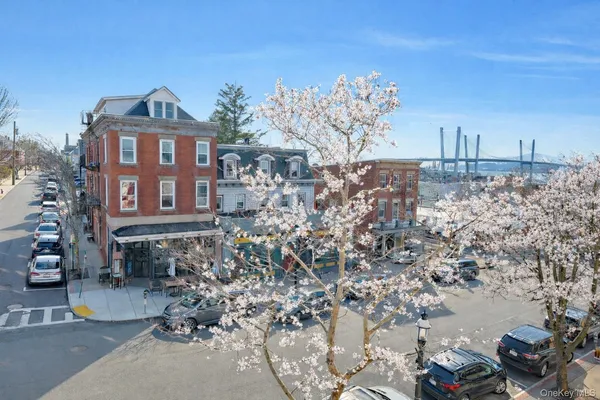 $4,500 | 19 Main Street, Unit 3, Tarrytown, NY 10591