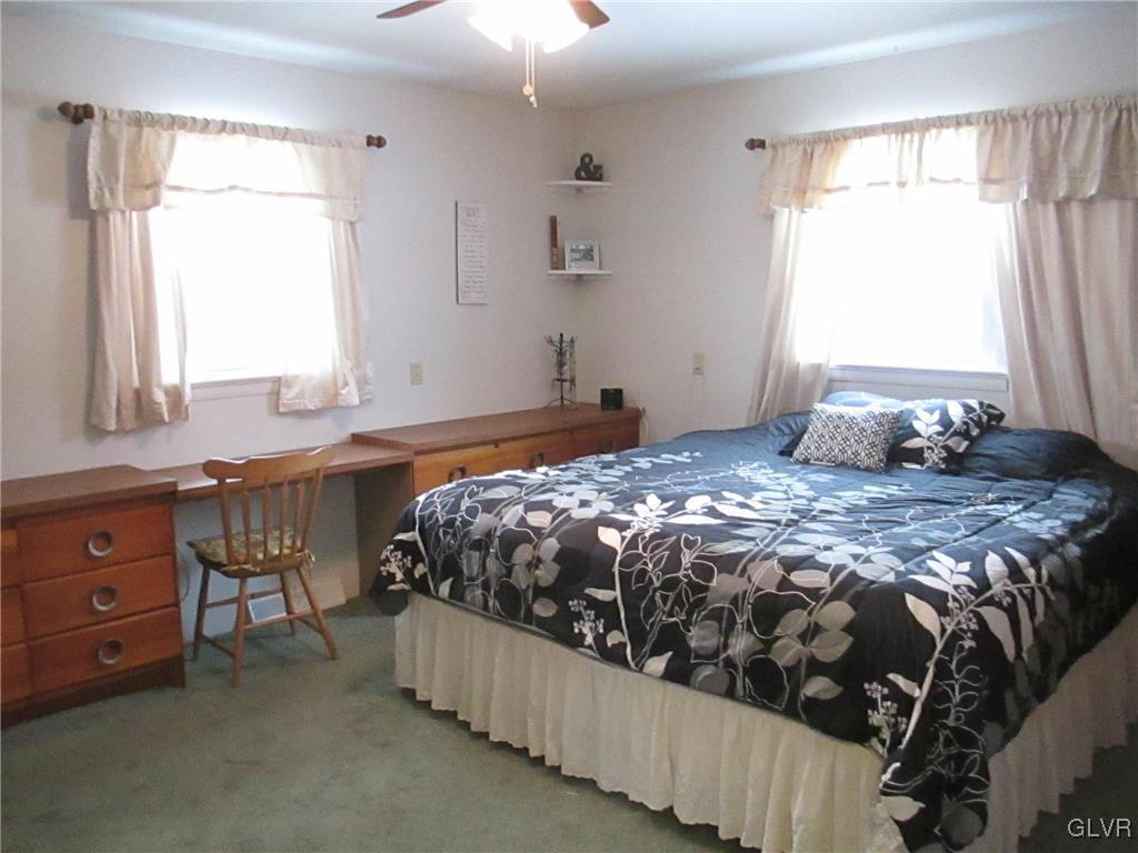 3410 Main Road East Emmaus, PA 18049 - Photo 17 of 29 Gallery Image 17