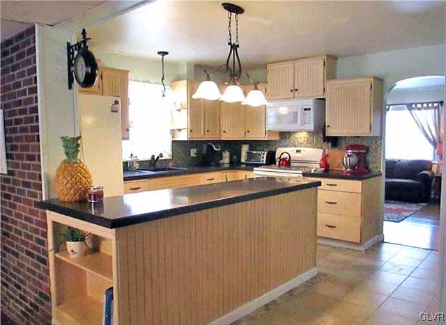 3410 Main Road East Emmaus, PA 18049 - Photo 8 of 29 Gallery Image 8