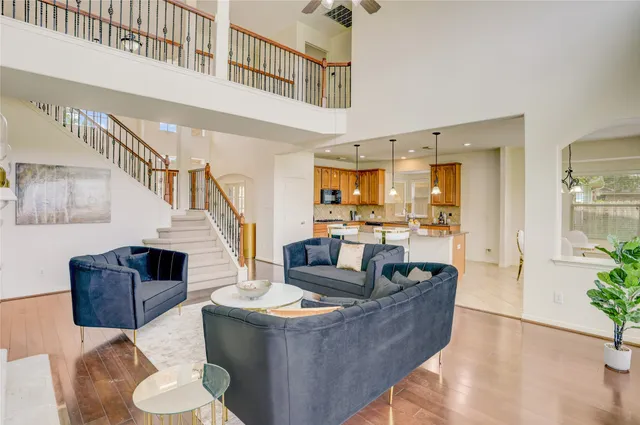 $3,500 | 13508 Sweet Wind Court, Pearland, TX 77584