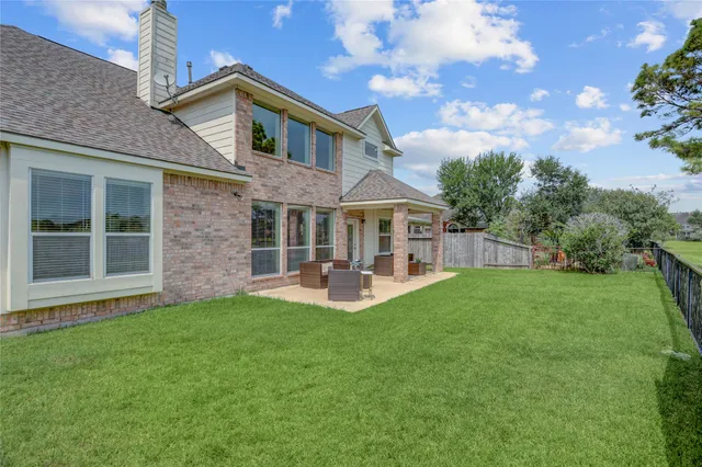 $3,500 | 13508 Sweet Wind Court, Pearland, TX 77584