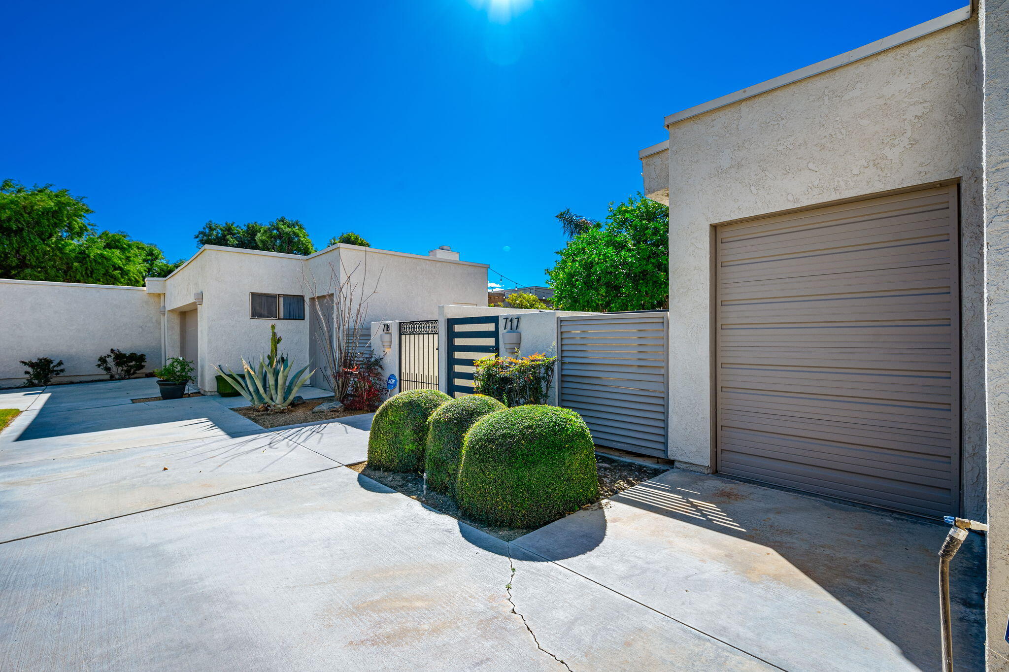 717 Inverness Drive Rancho Mirage, CA 92270 - Photo 30 of 46 a view of a small house with a back yard