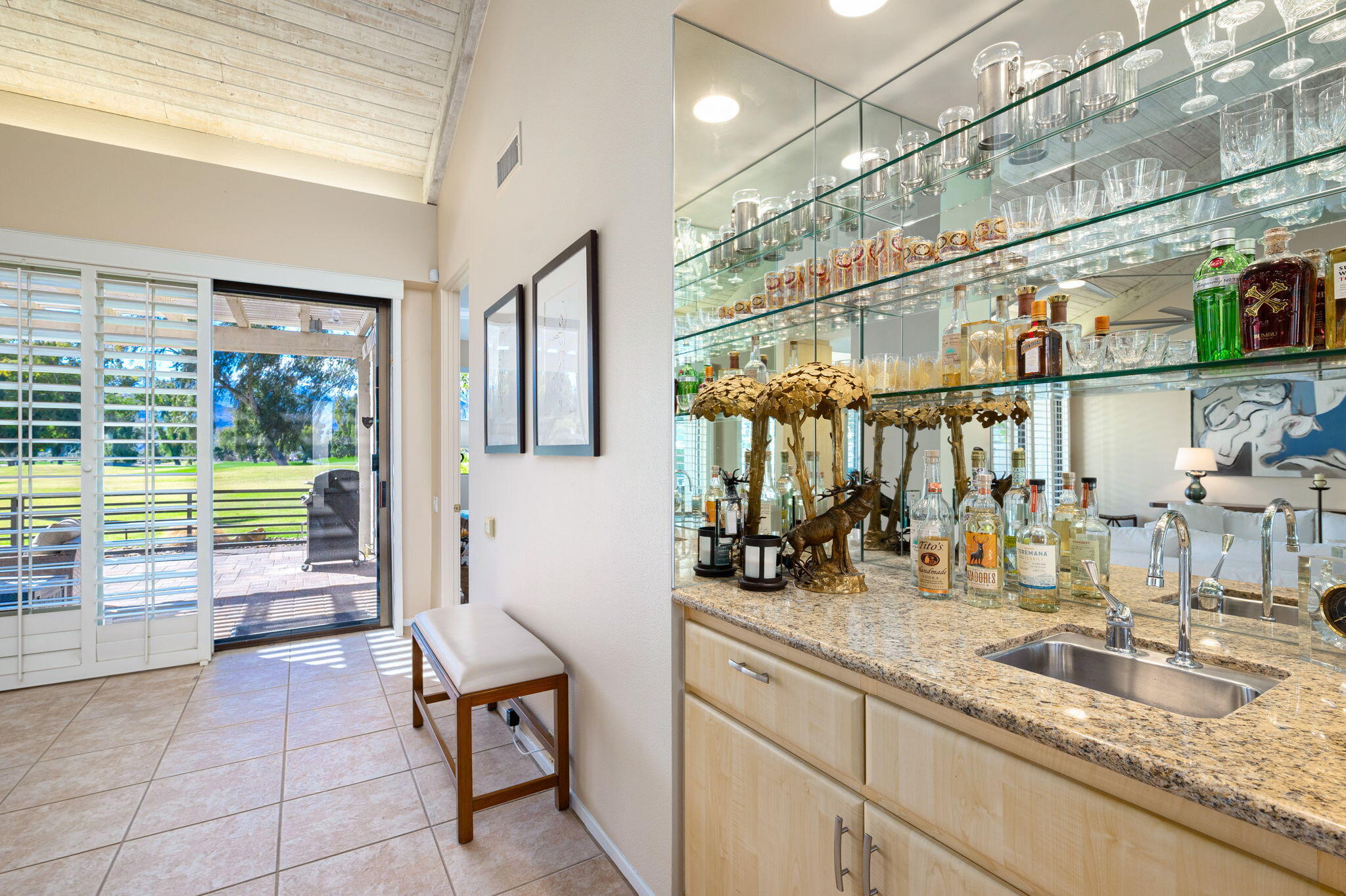 717 Inverness Drive Rancho Mirage, CA 92270 - Photo 10 of 46 a very nice looking room with a large window
