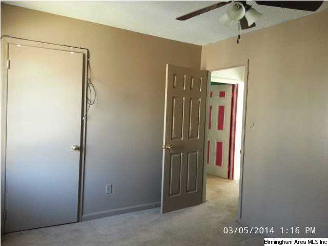 709 19th Street Southwest Birmingham, AL 35211 - Photo 5 of 7