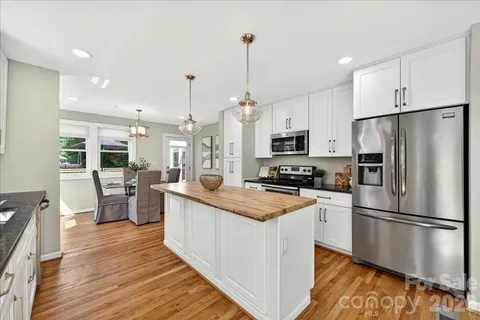 $515,000 | 1204 Meadow Lane, Charlotte, NC 28205