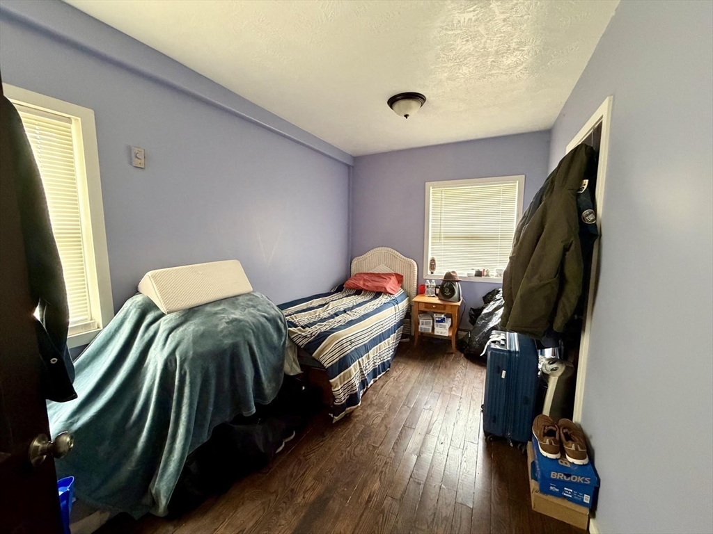 827-831 Armory Street Springfield, MA 01107 - Photo 8 of 27