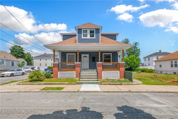 $2,800 | 178 Ledge Street, Unit 1, Providence, RI 02904