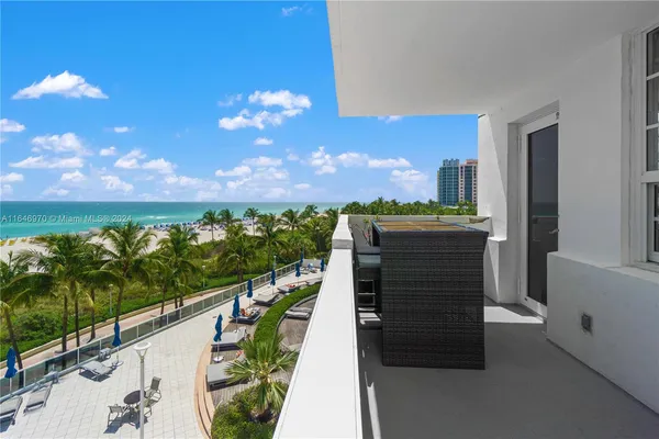 $8,000 | 100 Lincoln Road, Unit 548, Miami Beach, FL 33139