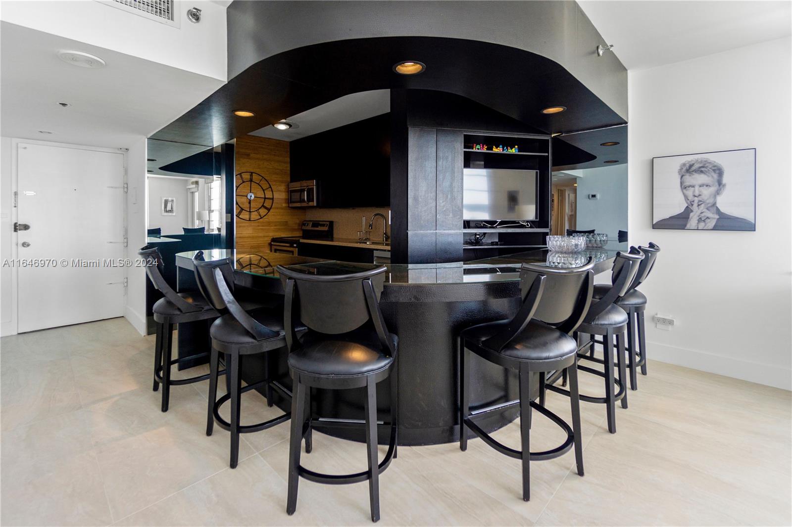 100 Lincoln Road, Unit 548 Miami Beach, FL 33139 - Photo 5 of 32