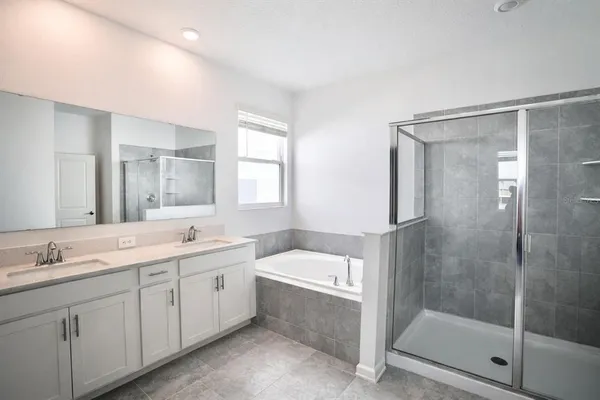 $2,600 | 136 Aces High Lane, Davenport, FL 33896