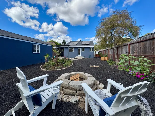 $747,700 | 1759 G Street, Napa, CA 94559