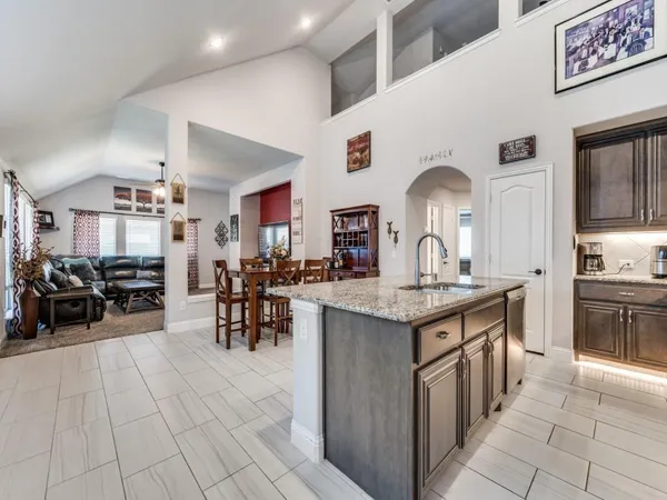 $2,800 | 1113 Cottonseed Street, Little Elm, TX 76227