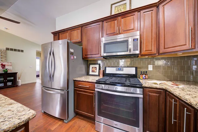 $349,900 | 7265 Royal Troon Drive, Ypsilanti, MI 48197