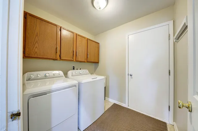 $349,900 | 7265 Royal Troon Drive, Ypsilanti, MI 48197