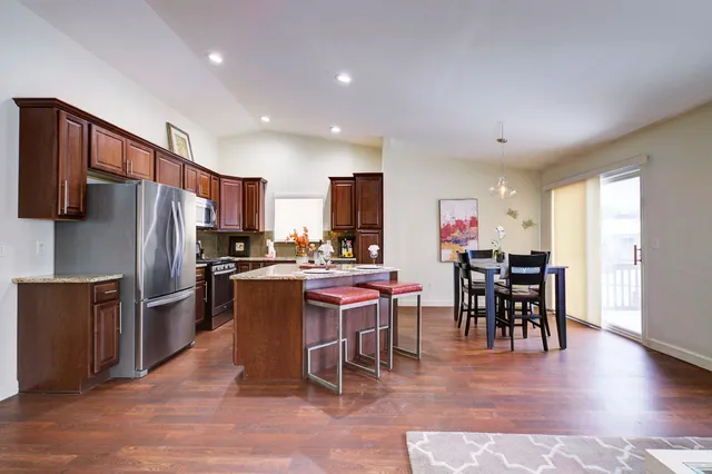 $349,900 | 7265 Royal Troon Drive, Ypsilanti, MI 48197