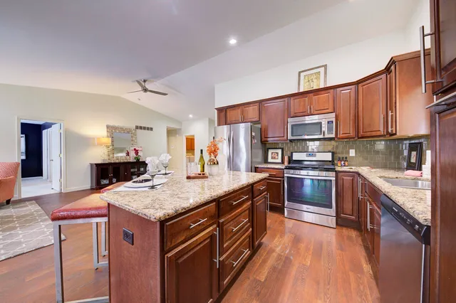 $349,900 | 7265 Royal Troon Drive, Ypsilanti, MI 48197