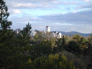 149 Crescent Road San Anselmo, CA 94960 - Photo 5 of 9 a view of a city with green space