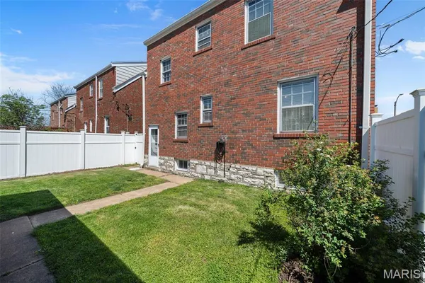 $280,000 | 5750 Gresham Avenue, St. Louis, MO 63109