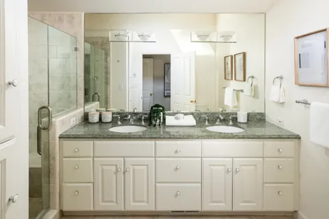 $5,995,000 | 350 August Circle, Menlo Park, CA 94025