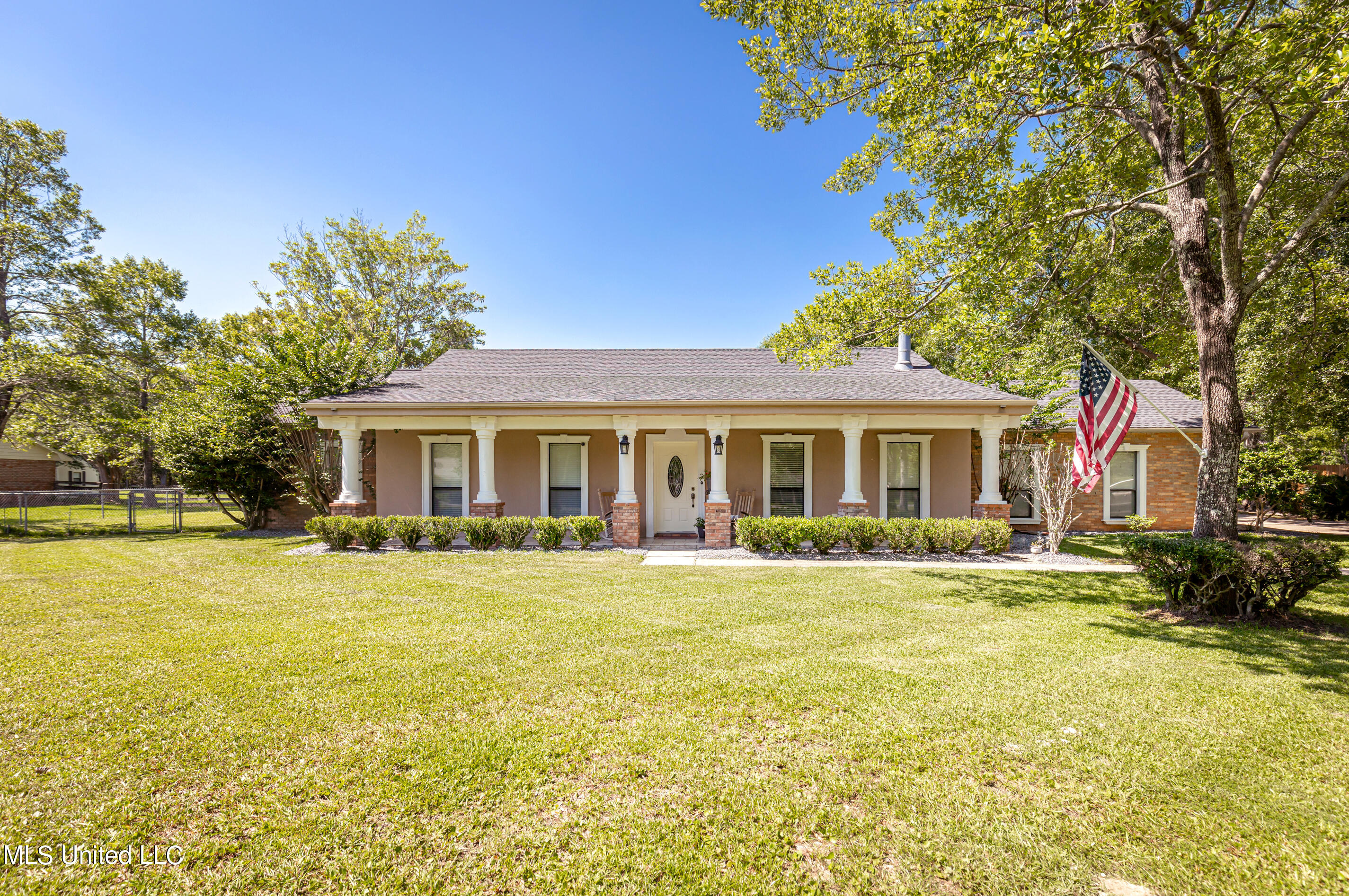 12526 Quail Ridge Road Gulfport, MS 39503 - Photo 1 of 69 IMG_3352