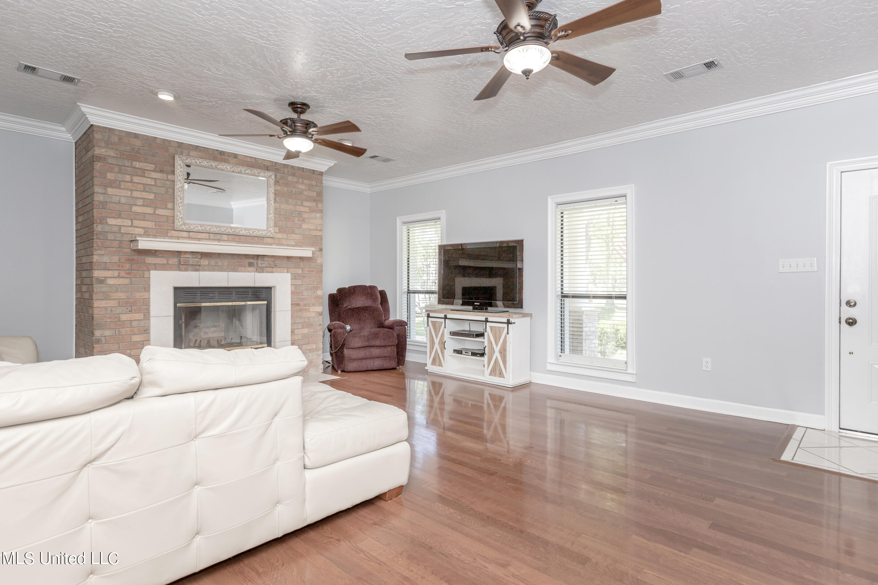 12526 Quail Ridge Road Gulfport, MS 39503 - Photo 11 of 69 IMG_3251