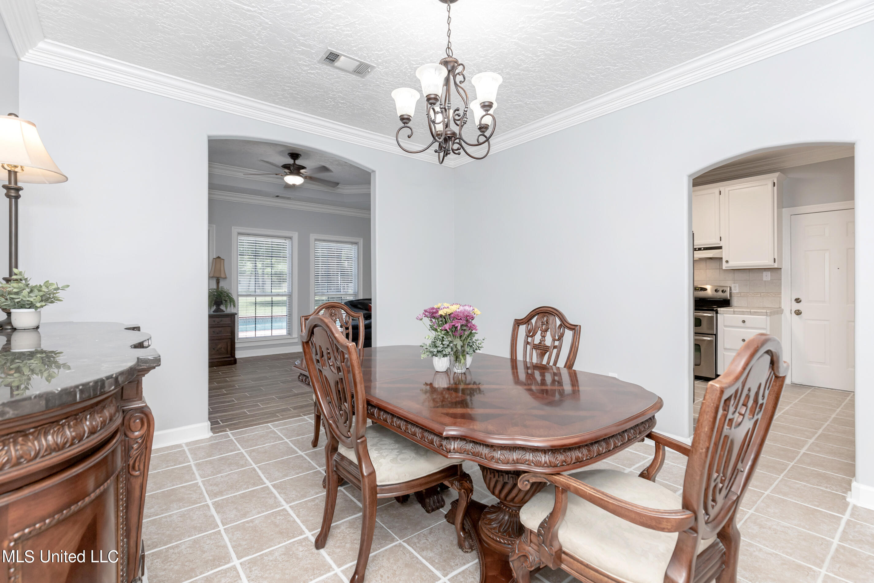 12526 Quail Ridge Road Gulfport, MS 39503 - Photo 20 of 69 IMG_3295