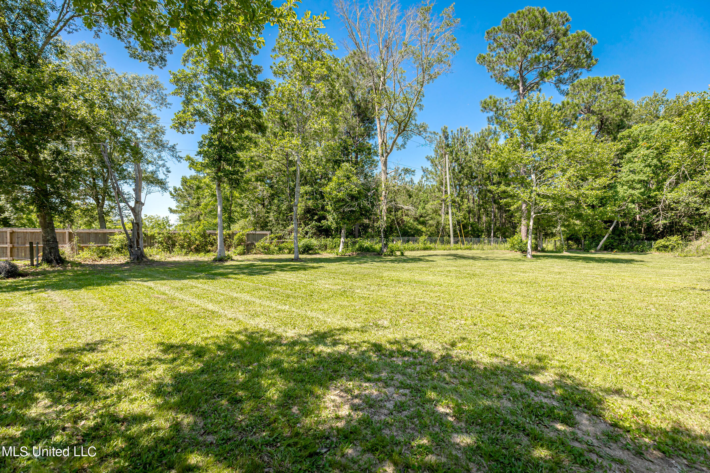 12526 Quail Ridge Road Gulfport, MS 39503 - Photo 59 of 69 IMG_3321