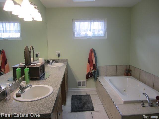 1230 John R Road Rochester Hills, MI 48307 - Photo 32 of 35