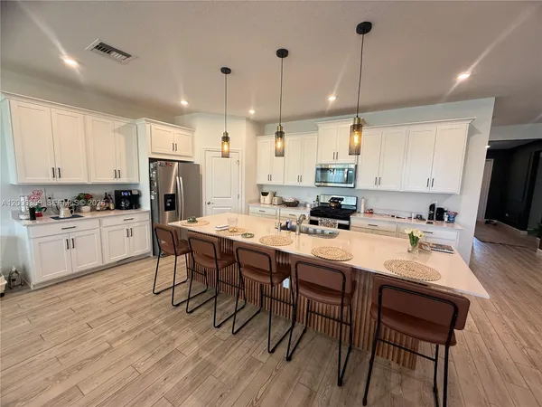 $3,500 | 10503 Southwest Orana Drive, Port St. Lucie, FL 34987