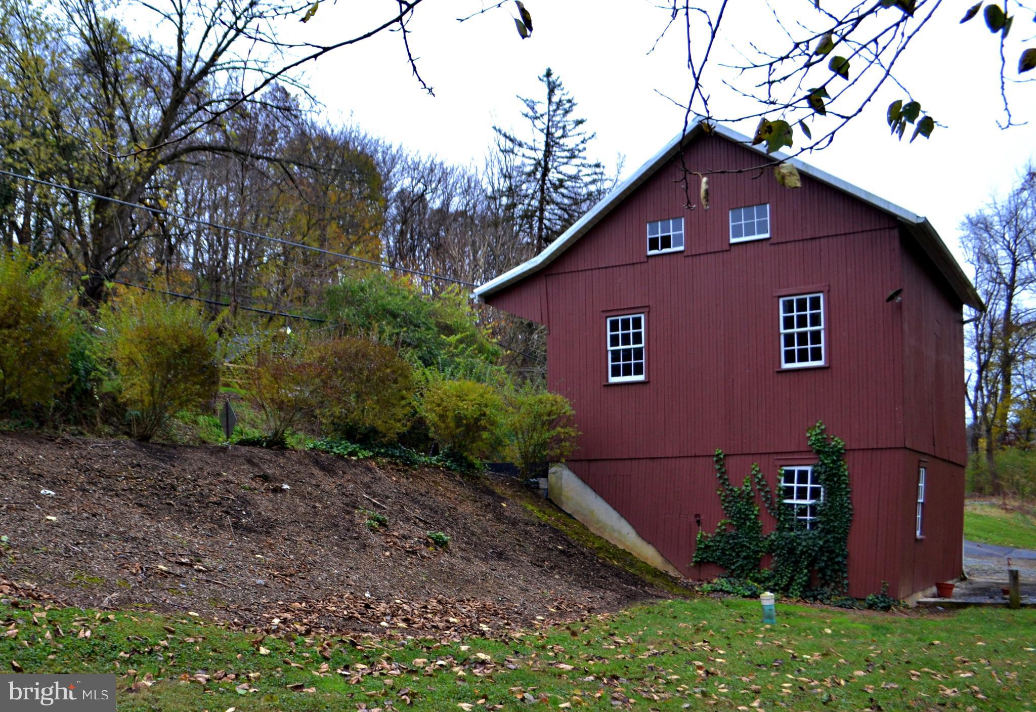 480 North Clay Road Lititz, PA 17543 - Photo 6 of 8