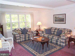 546 Covered Bridge Road Cherry Hill, NJ 08034 - Photo 2 of 6