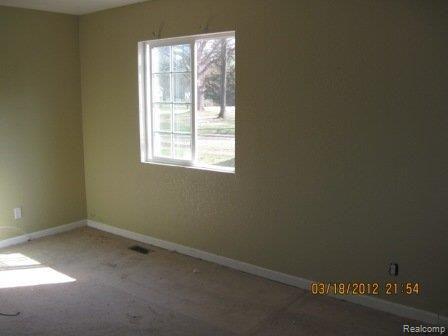 44843 Harris Road Belleville, MI 48111 - Photo 17 of 25 013.JPG