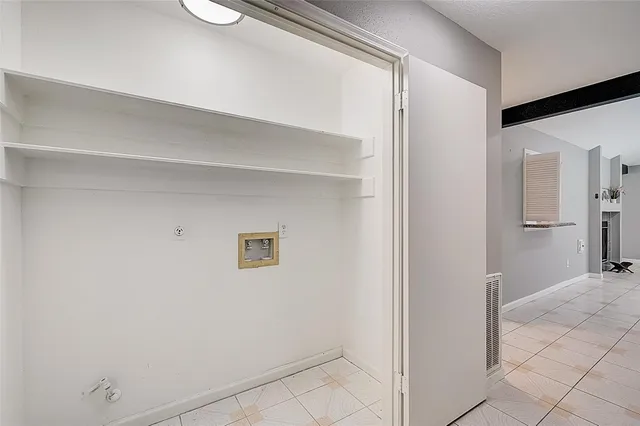 $289,000 | 111 Ambershadow Drive, Houston, TX 77015