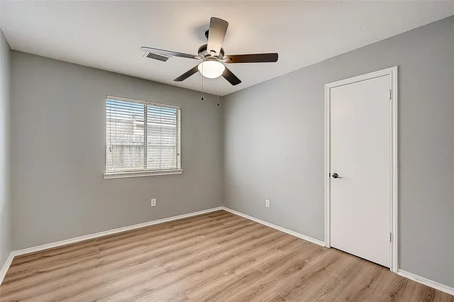 $289,000 | 111 Ambershadow Drive, Houston, TX 77015