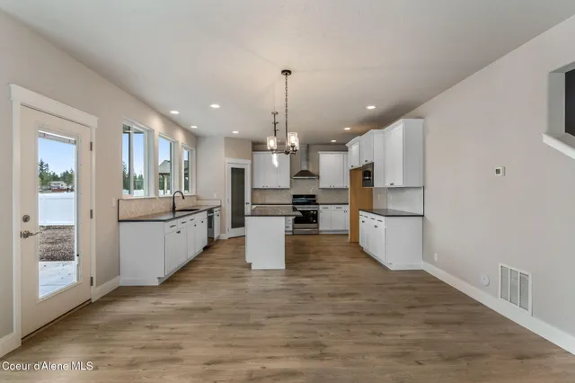 $721,035 | 9192 Bedwell Street, Rathdrum, ID 83858