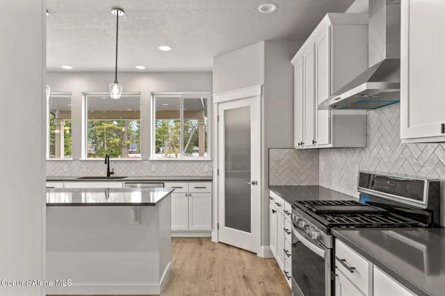 $721,035 | 9192 Bedwell Street, Rathdrum, ID 83858