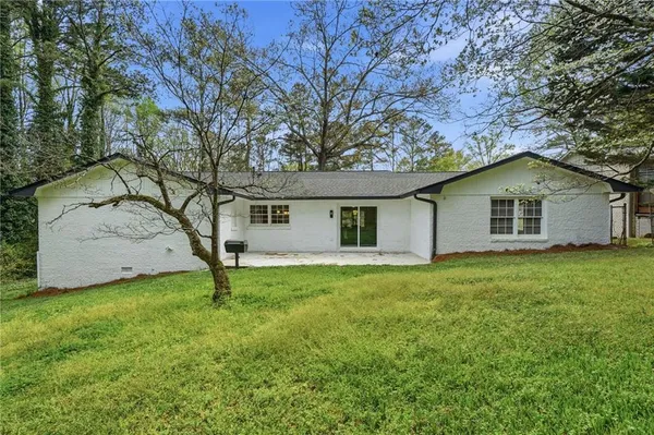 a front view of house with yard