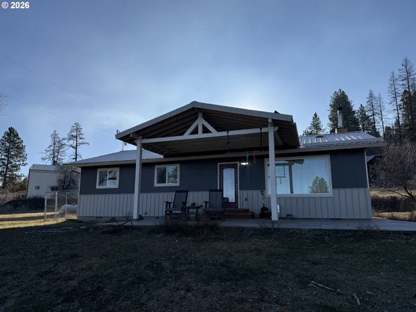 $879,000 | 70677 Follett Road, Elgin, OR 97827