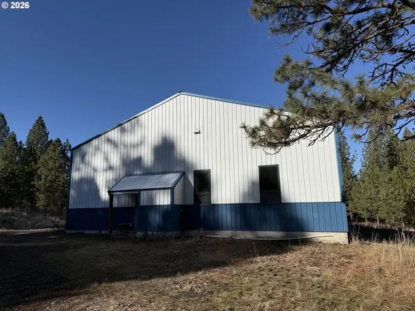 $879,000 | 70677 Follett Road, Elgin, OR 97827