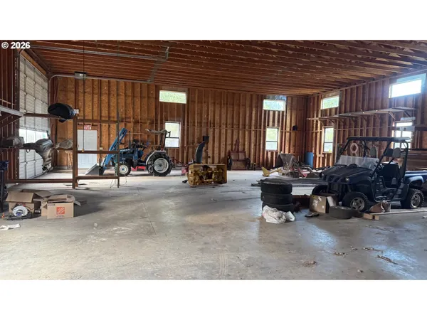 $879,000 | 70677 Follett Road, Elgin, OR 97827