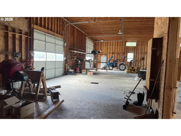 $879,000 | 70677 Follett Road, Elgin, OR 97827