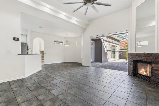 $3,800 | 7613 Torino Court, Orlando, FL 32835