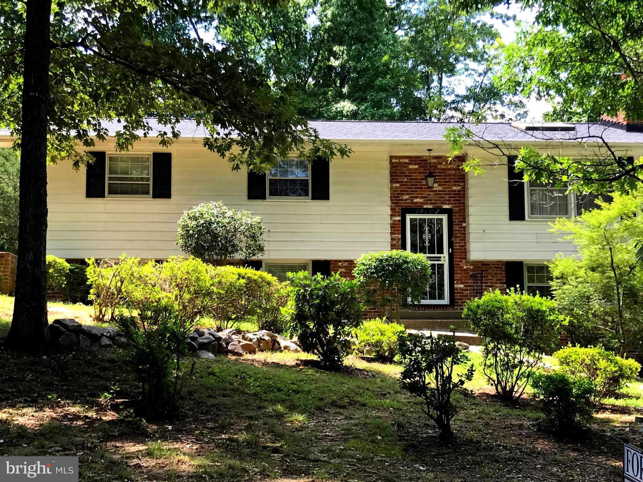 19102 Mockingbird Heights Road Triangle, VA 22172 - Photo 1 of 2 Front