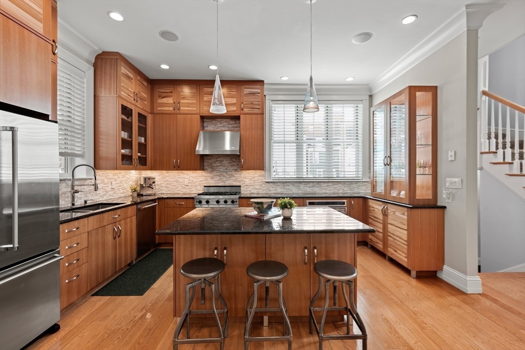 2 Atlantic Street Boston, MA 02127 - Photo 9 of 24