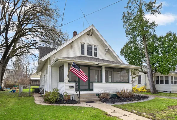 $194,900 | 1310 Bush Street, Red Wing, MN 55066