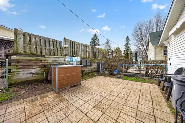 $194,900 | 1310 Bush Street, Red Wing, MN 55066