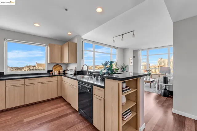 $699,000 | 1 Lakeside Drive, Unit 1803, Oakland, CA 94612