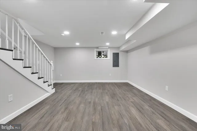 a view of entryway with wooden floor